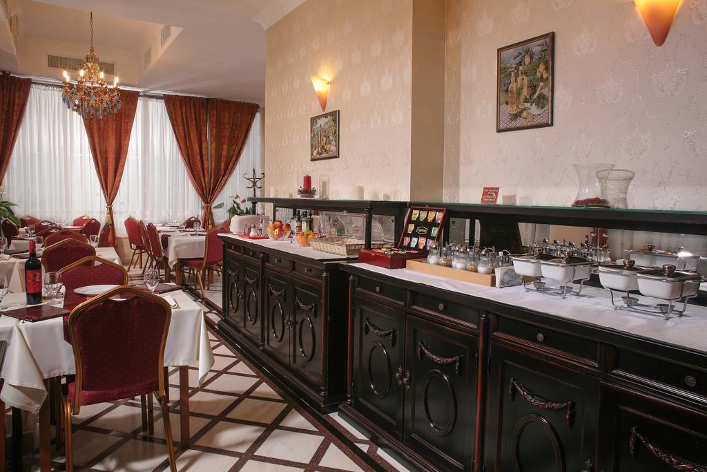 Hotel Novera Timisoara Esterno foto